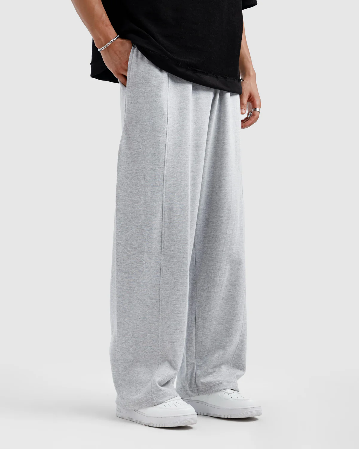 Straight-Leg   Baggy   Trousers